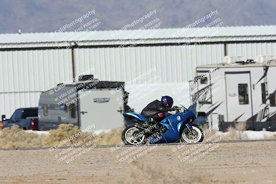 media/Dec-07-2025-CVMA (Sun) [[3e7d2de5dc]]/Race 5-Formula UL-CVMA Hooligans-American Thunder/